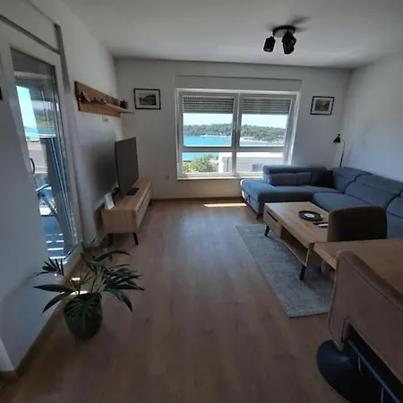 Horizon Of Happiness Apartment Pula Exterior photo